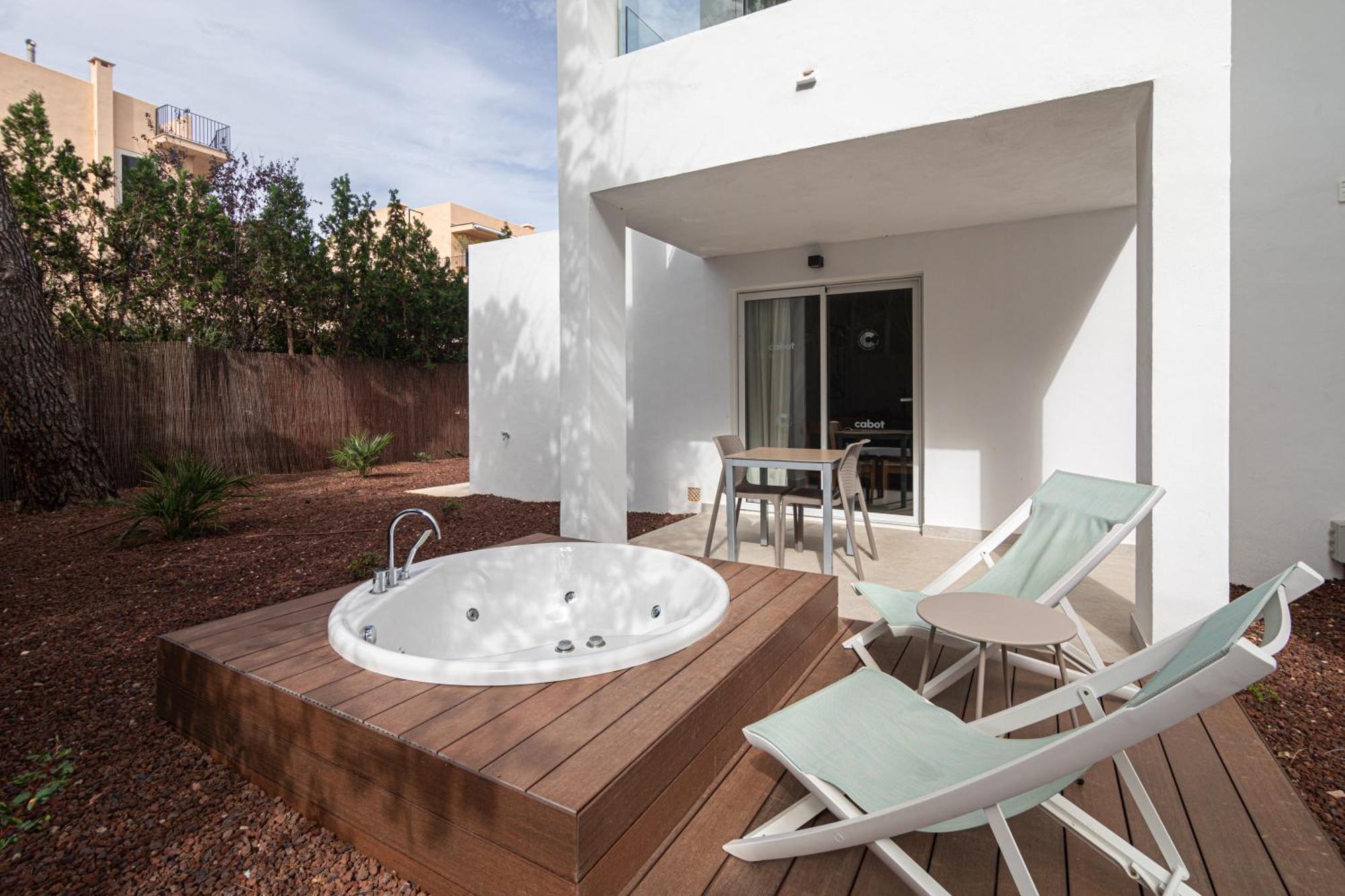 Cabot Las Velas Apartments Port de Pollença Buitenkant foto