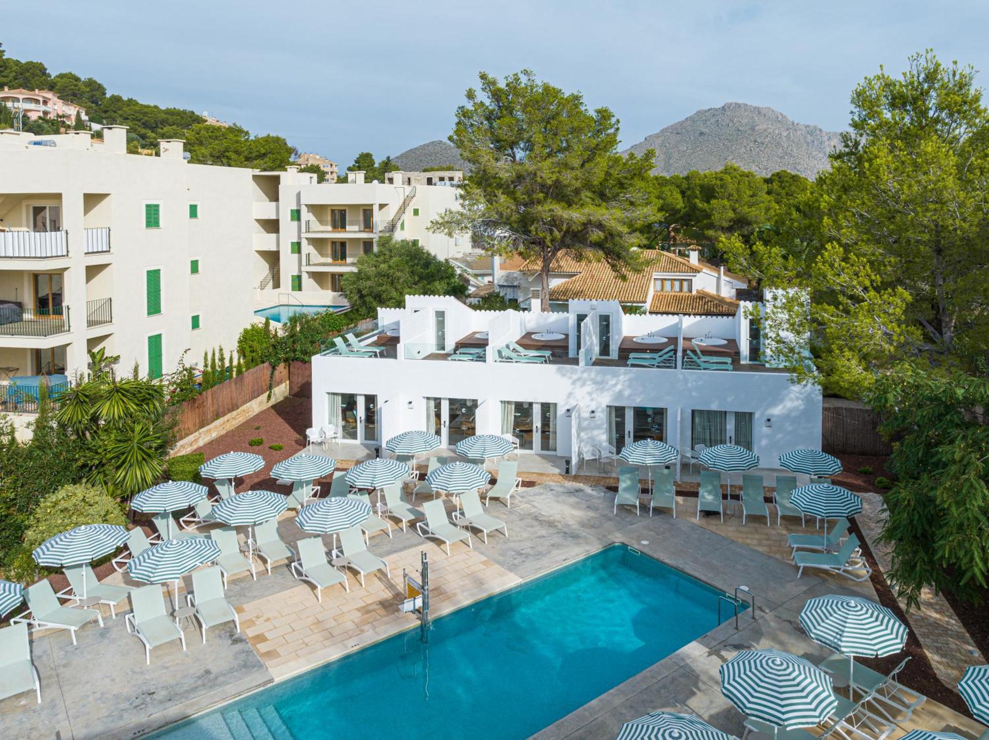 Cabot Las Velas Apartments Port de Pollença Buitenkant foto